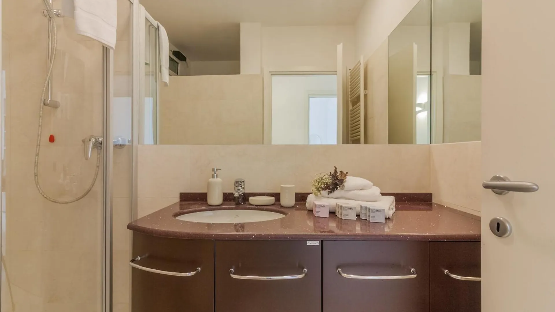 Appartement St George Home Varenna Italie